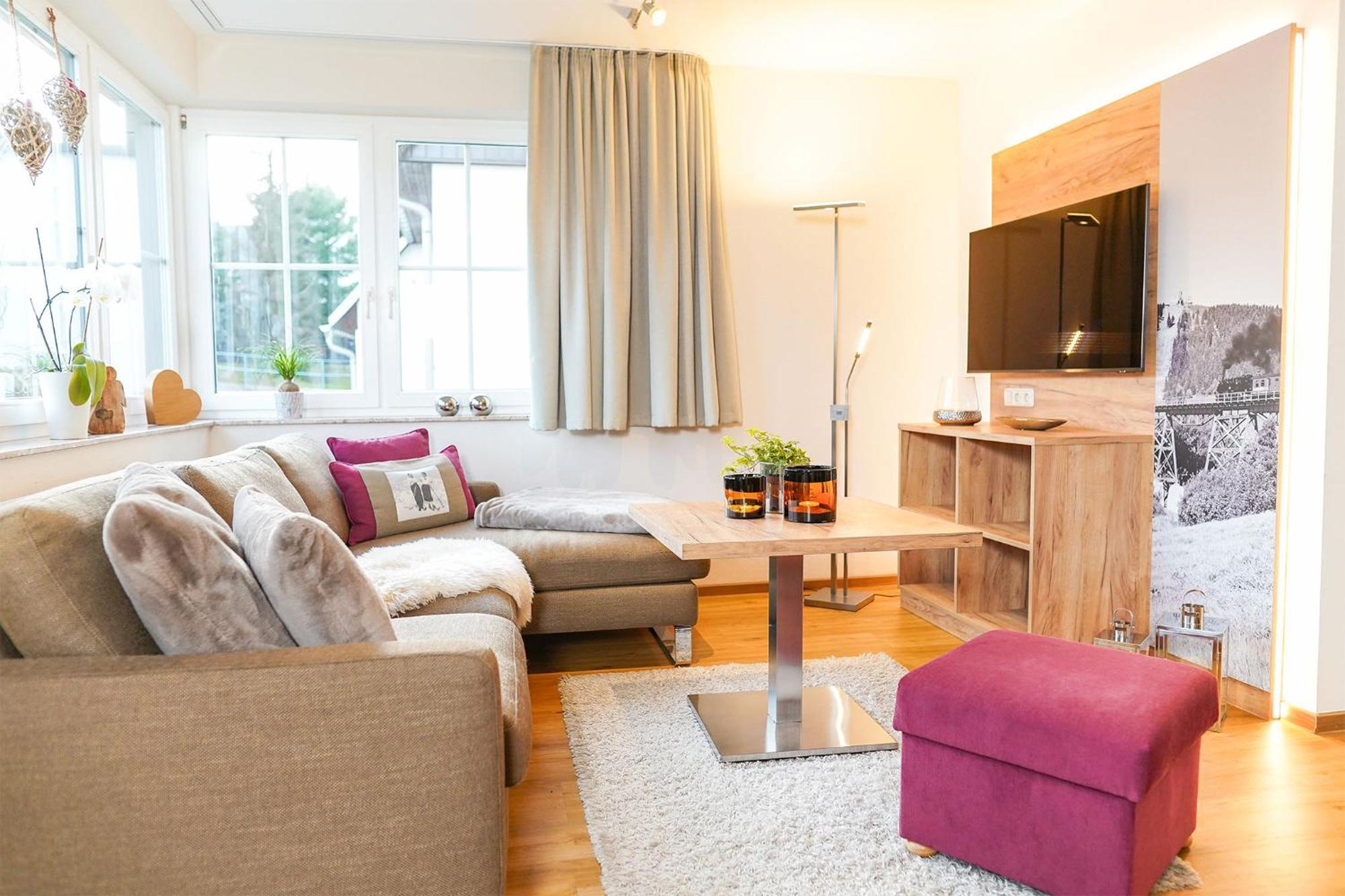 Simon's Apartment *