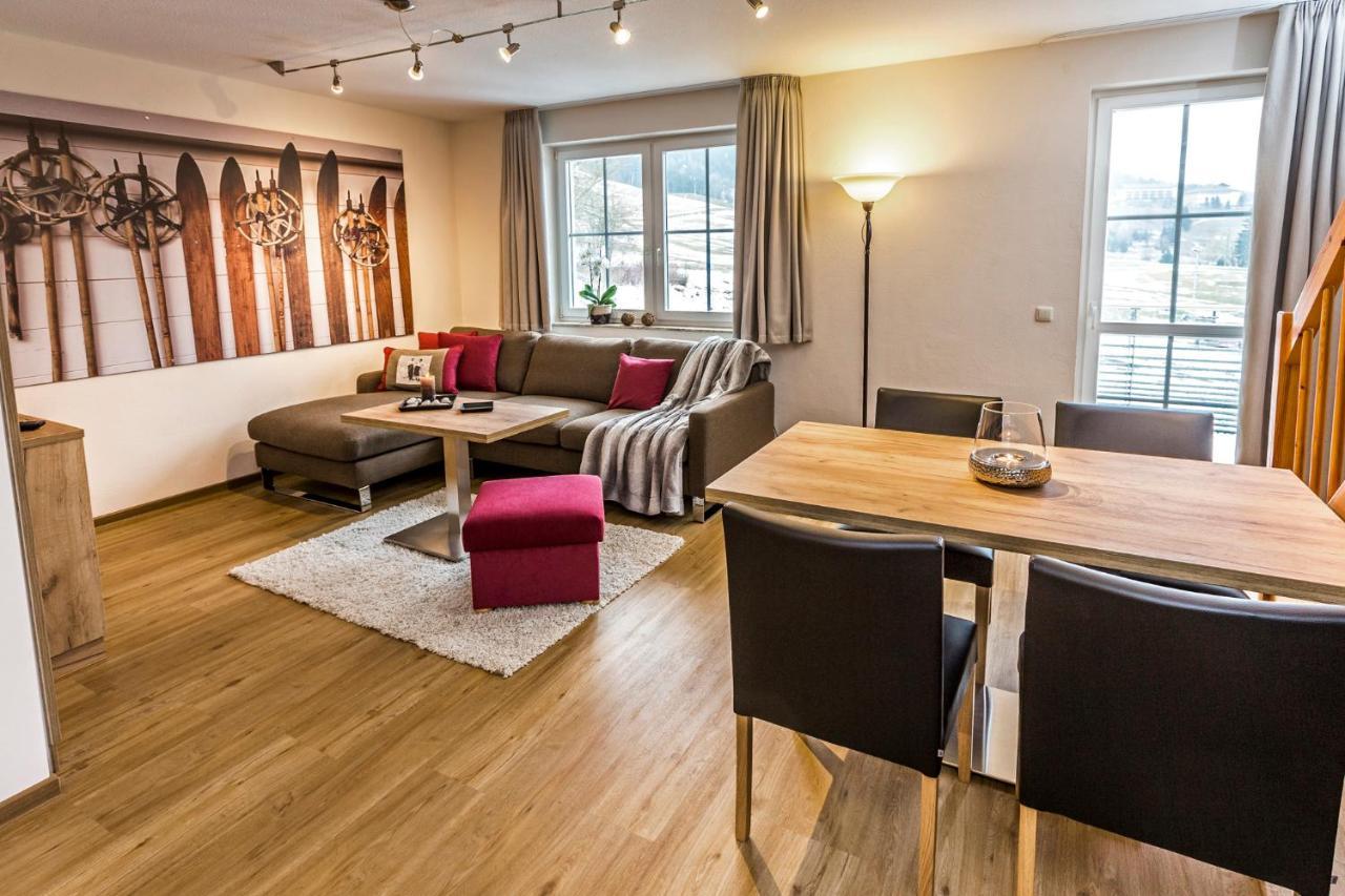 Simon's Apartment *